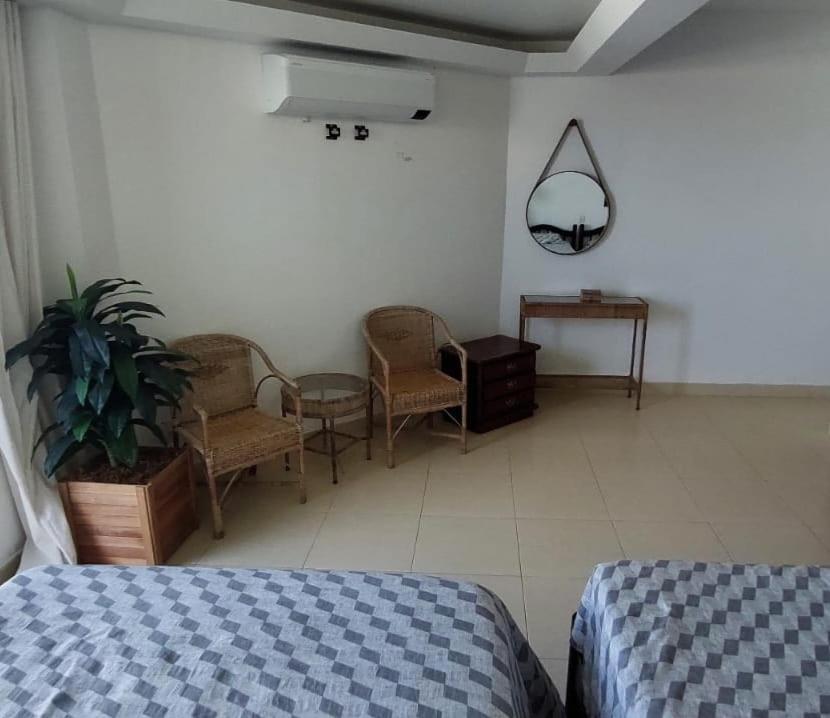 Triplex Cabo Frio Apartment Exterior photo